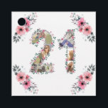 Foto Collage Big 21st Birthday Pink Flower White Bedankjes Labels<br><div class="desc">Creëer een eenentwintigste verjaardag zes foto's collage in een twintigtal eerste vorm. Verkleurd met mooie en mooie waterverf bloemen en groen bladeren. Geweldig 21ste verjaardag cadeau voor vrouwen. Speciaal nummer 21 fotocollage voor een uniek en zeer speciaal product.</div>