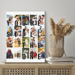 Foto Collage Je bent nog steeds het One 20 Afbeeld Canvas Afdruk<br><div class="desc">Een cadeautje voor je partner voor een huwelijksverjaardagsfoto voor je partner. Het ontwerp is voorzien van een overmaatse afdruk waarop staat: "U bent nog steeds de een", die wordt weergegeven als een bedekking op uw afbeeldingen. Het fotomalplaatje is opstelling voor u om 20 van uw favoriete foto's toe te voegen,...</div>