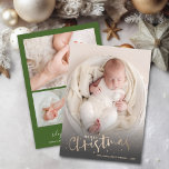 Foto Collage Kerstmis Geboorte Aankondiging<br><div class="desc">De aankondigingen van het thema Sweet-vakantie zijn voorzien van je favoriete pasgeboren foto aan de voorkant met de groet Kerst en je namen. Je baby's geboortestatistieken en 3 foto's op de achterkant. VERANDERT de achtergrondkleur op de rug met onze Edit hulpmiddelen.</div>