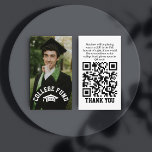 Foto College Fund QR Code Afstuderen invoegen Informatiekaartje<br><div class="desc">Op zoek naar een handige manier om de toekomstige educatieve inspanningen van uw afgestudeerde te ondersteunen? Onze visitekaartje-formaat, foto "College Fund" afstuderen bijsluiter kaart is precies wat je nodig hebt. Met een scanbare QR-code met het label "college fund" kunnen familie en vrienden moeiteloos bijdragen aan hun reis naar het hoger...</div>