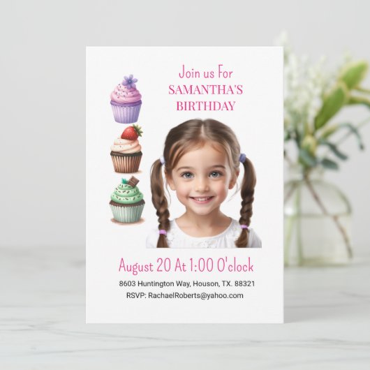Foto Cupcake Roze Meisje Verjaardag uitnodiging (Staand voorkant)