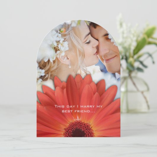 Foto Damask Oranje Gerber Daisy Wedding Kaart (Staand voorkant)