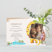 Foto Dinosaurus Thema Oerwoud Verjaardag Kaart (Staand voorkant)