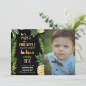 Foto Eerste Groene Ananas Verjaardag Uitnodigingen (Staand voorkant)