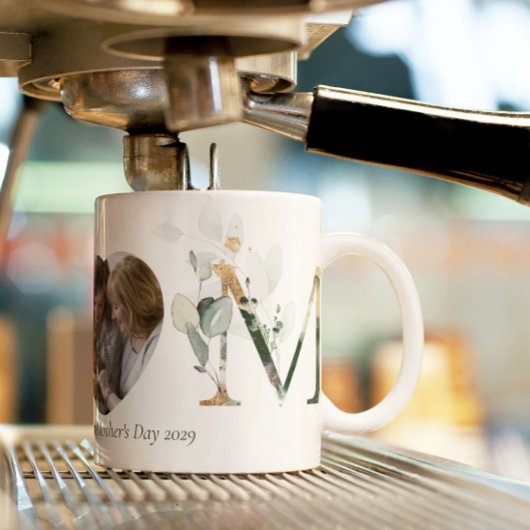 Foto eerste Moederdag botanische letters Koffiemok