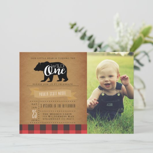 Foto eerste verjaardagsfeestje Wilde Eén Beer Kaart (Staand voorkant)