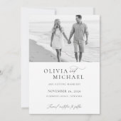 Foto Elegant Script Black and White Wedding Save The Date (Achterkant)