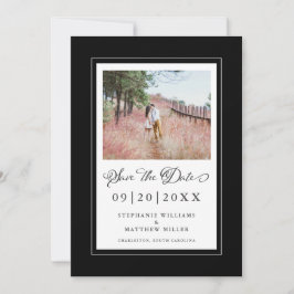 Foto Elegant Script Weduwend Black Border Save The Date