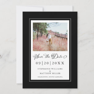 Foto Elegant Script Weduwend Black Border Save The Date