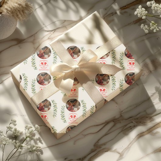 Foto Elegante Floral Baby's Eerste Kerstmis Cadeaupapier