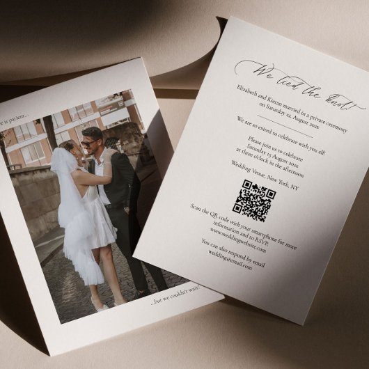 Foto elopement aankondiging sjabloon met QR-code
