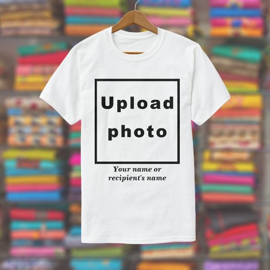Foto en naam op wit en andere lichte kleur t-shirt
