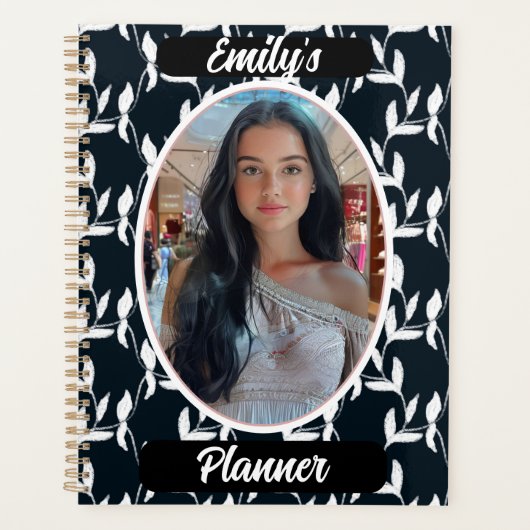 Foto en naam voor meisjes - Black White Leaf Planner (Voorkant)