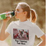 Foto en tekst toevoegen Aangepast T-shirt<br><div class="desc">Creëer uw eigen unieke geschenken,  voeg Foto en Tekst op dit gepersonaliseerde witte t shirt toe. Maak eenvoudig je eigen coole T-shirt ontwerp. Het gepersonaliseerde shirt is ook beschikbaar voor mannen en kinderen,  in elke kleurkeuze. Perfect voor bachelorette party,  schoolevenement,  zakenfeest,  grappige grappen en nog veel meer.</div>