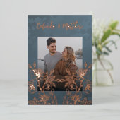 Foto Floral Line Art Roos Gold Wedding Folie Uitnodiging (Staand Voorkant)