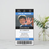 Foto Football Ticket Verjaardagsuitnodiging (Staand voorkant)