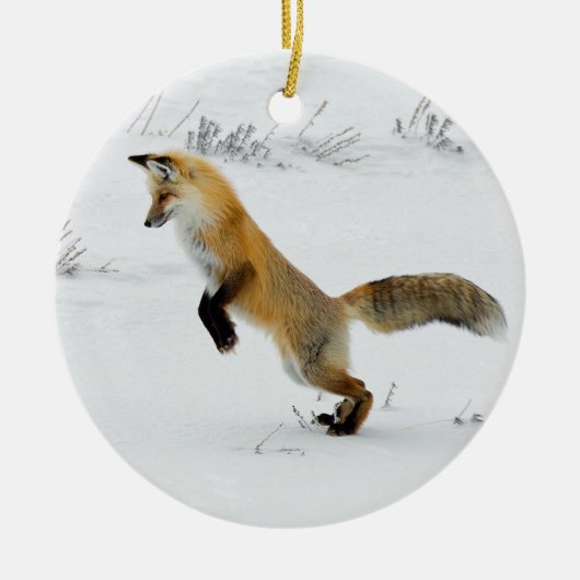 Foto Fox Leaping Snow Keramisch Ornament (Voorkant)