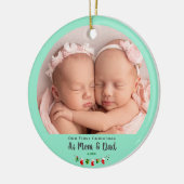 Foto Gepersonaliseerde ouders Eerste Kerstdag Keramisch Ornament (Links)