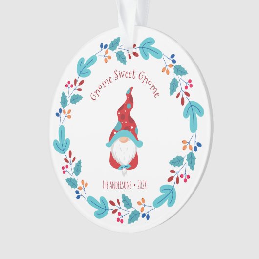 Foto Gnome Sweet Gnome Schattigee Elf Bloemenkrans Ornament (voorkant)