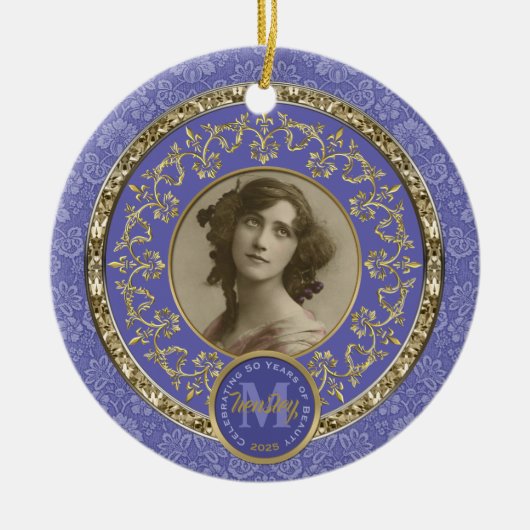 Foto: Gold Classic Damask Herdenkingslavender Keramisch Ornament (Voorkant)