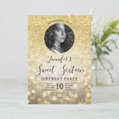 FOTO Gouden Glitter Bokeh Lights Sweet 16 Party Kaart (Staand voorkant)