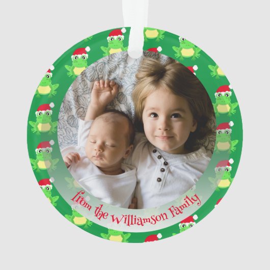 Foto Green Frog Santa Hat Pattern Schattige Kerst Ornament (achterkant)