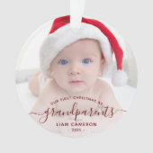 Foto Grootouders Eerste Kerstmis Rode Script Ornament (voorkant)