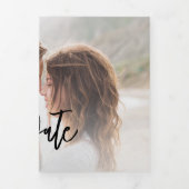 Foto Hand-Lettered Wedding Save the Date Drieluik Aankondiging (Cover)