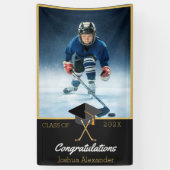 Foto Hockey player gefeliciteerd afstuderen Spandoek (Verticaal)