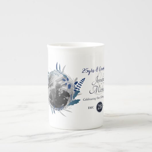 Foto Huwelijksjubileum Cadeau Blauwe Krans Modern Porselein Kop (Voorkant)