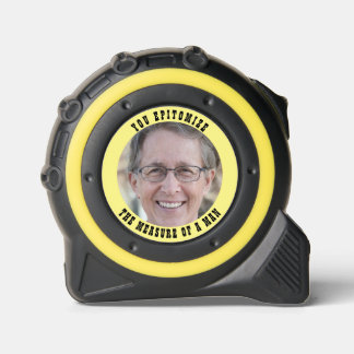 FOTO JE BELICHAAMT DE MAAT VAN EEN MAN ROLMAAT