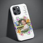 Foto kleurrijke Floral Simple Modern Personalized Case-Mate iPhone 14 Pro Hoesje<br><div class="desc">Foto Colorful Floral Simple Modern Personal Name Smartphone iPhone Case is voorzien van een favoriete foto die is omgeven door een bloeiende, kleurrijke waterverf bloemen. Gepersonaliseerd met jouw naam in moderne elegante kalligrafiekmanuscripttypografie. Perfect voor verjaardag, Kerstmis, Moederdag, zuster, beste vriend en nog veel meer. FOTO TIP: centreer uw foto's voordat...</div>