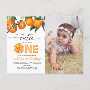 Foto Little Cutie Sinaasappel 1st Birthday Invitat Briefkaart