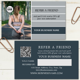 Foto Logo QR Code Grijs Gestreept Aanbevelingskaartje