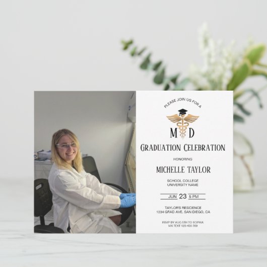 Foto MD Doctor of Medicine Physician Afstuderen Kaart (Staand voorkant)