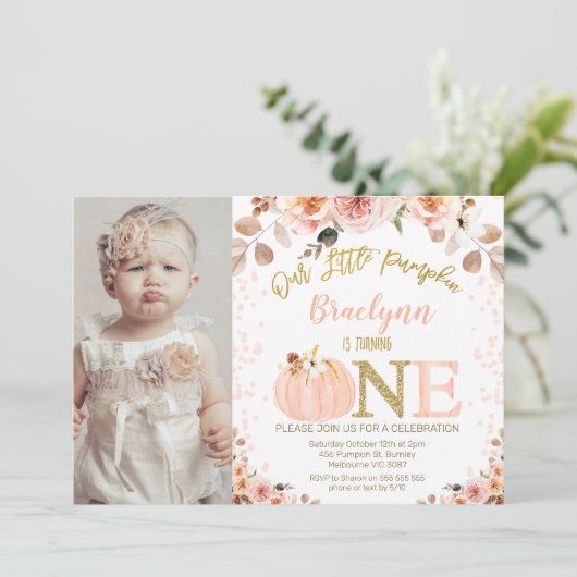 Foto Meisjes Rustieke Herfst Pompoen 1e Verjaardag Kaart (Staand voorkant)