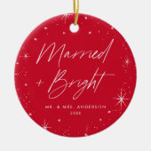 Foto met gehuwde en Bright Red Holiday Keramisch Ornament (Voorkant)