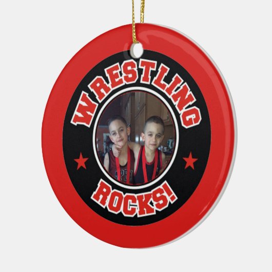 Foto met kerstversiering keramisch ornament (Links)