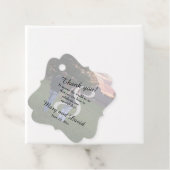 Foto met Monogram Wedding Bedankjes Labels (In situ)