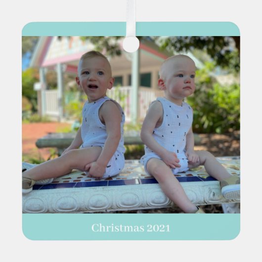 FOTO METAL Ornament met namen op de rug. (Voorkant)