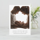 Foto Minimalist Baby Geboorteaankondiging Kaart (Staand voorkant)