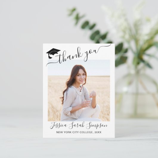 FOTO Modern Elegant Afstuderen Hartelijk dank Aankondigingskaart (Staand voorkant)