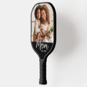 Foto Moeder Oprichtingsdatum Fun Script op Zwart Pickleball Paddle (Links)