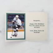 Foto Naam Leeftijd Tekst Jersey Nummer Hockey Spor Kaart (Binnen)