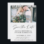 Foto op houten Rustic Save the Date uitnodiging<br><div class="desc">Foto op hout Twee foto's Rustic Save the Date uitnodiging - met twee van je favoriete foto's. Uitnodiging heeft een landelijke uitstraling door het gebruik van boerenhout. Perfect voor een lente-,  zomer-,  herfst- of winterhuwelijk. Getoond in wit hout.</div>