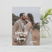 Foto overlay Getrouwde vrolijke Pas getrouwd Bedankkaart (Staand voorkant)