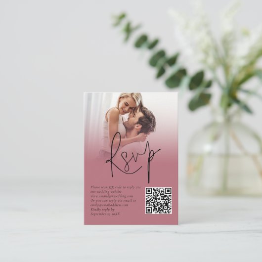 Foto Overlay Script QR Roos Gold Wedding RSVP Informatiekaartje (Staand voorkant)