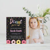 Foto Paarse glitter zwart roze donut verjaardag Kaart (Staand voorkant)