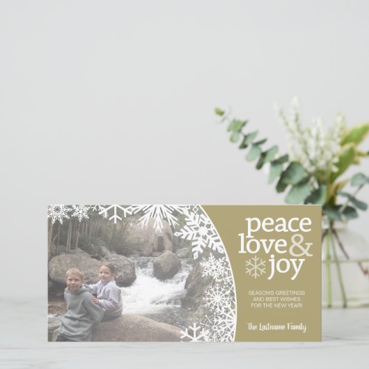 Foto: Peace Love Joy - gouden witte sneeuwvlokken Feestdagenkaart (Staand voorkant)