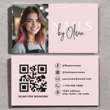 Foto QR Code Nail Specialist Moderne Typografie